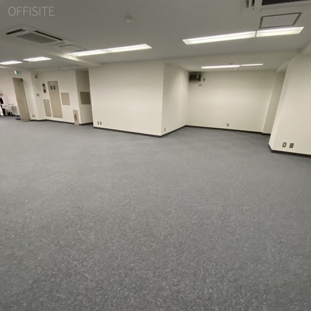 銀座アルカビル 室内
