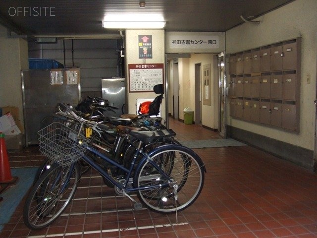 神田古書センタービル 画像