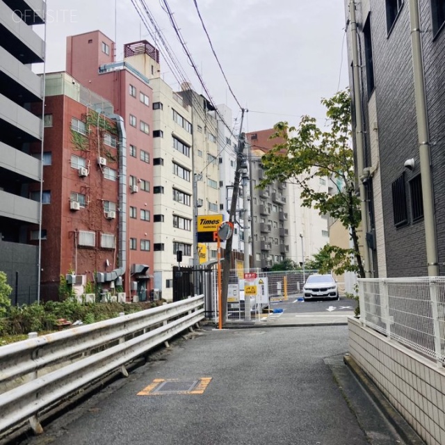 Wave渋谷ビル ビル前面道路