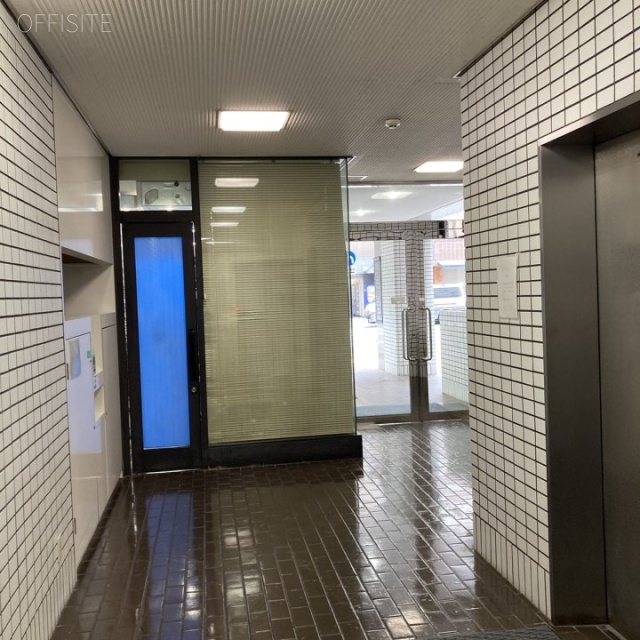陽光ビル エントランス