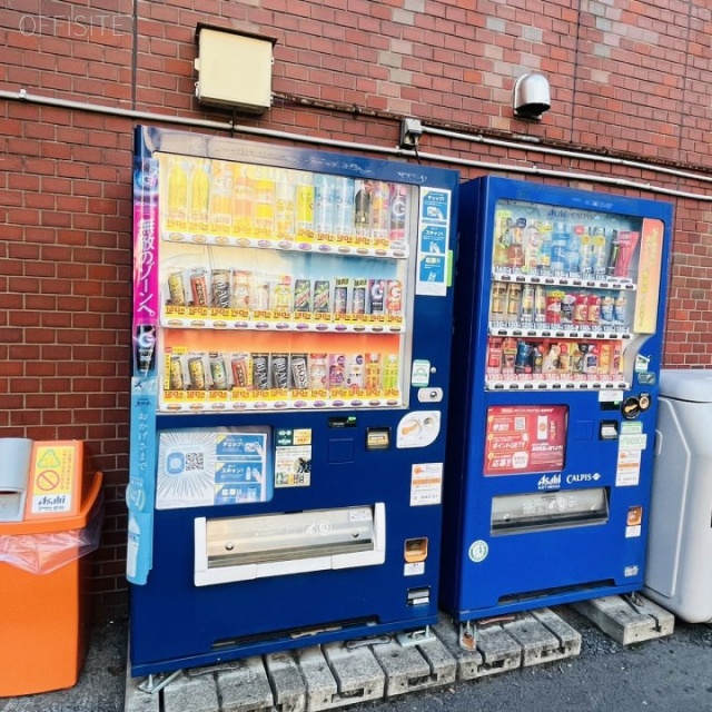 山田ビル 自動販売機