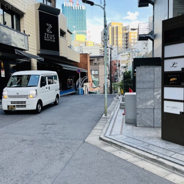 ゴトウビルディング3rd ビル前面道路