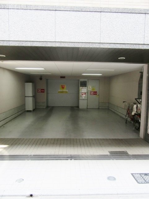 菊美ビル 駐車場