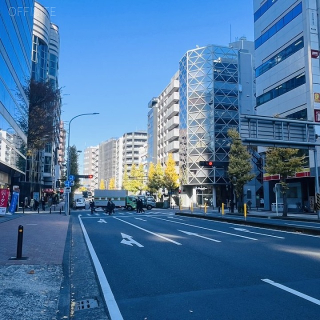 新横浜SHビル 前面道路