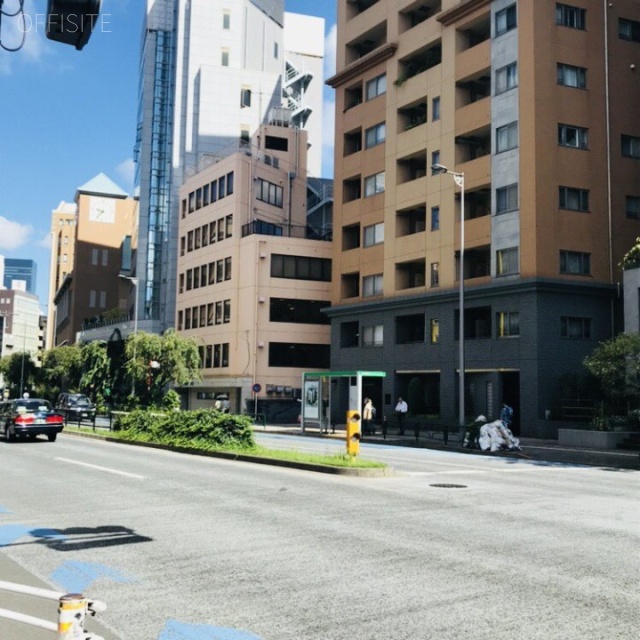 ベリータビル ビル前面道路