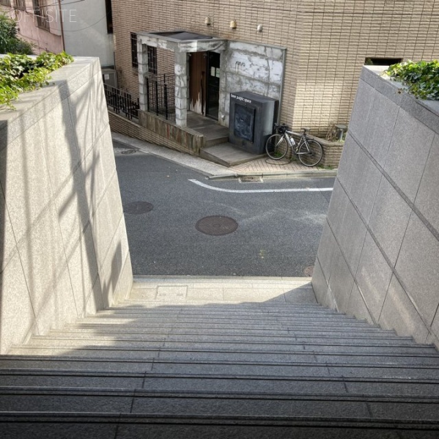 グローヴビル エントランス