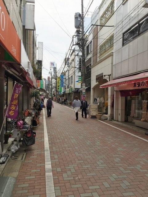 シムラビル ビル前面道路