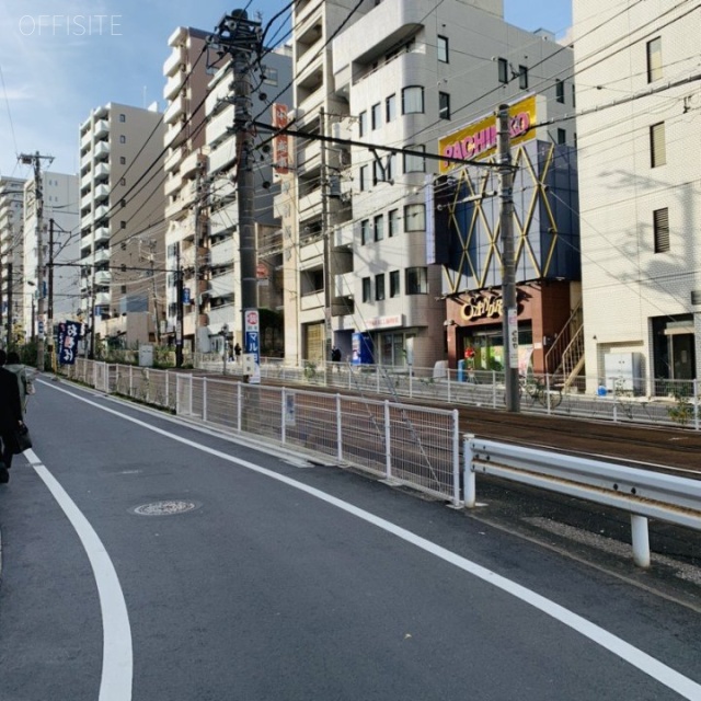 光伸遠藤第7ビル ビル前面道路