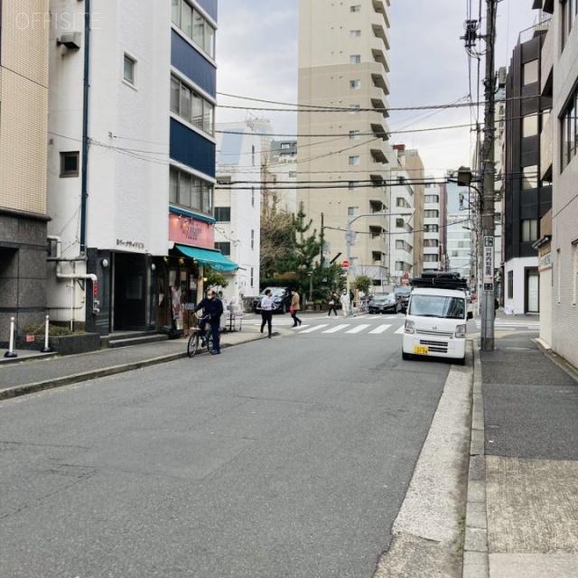 Daiwa新橋510ビル ビル前面道路