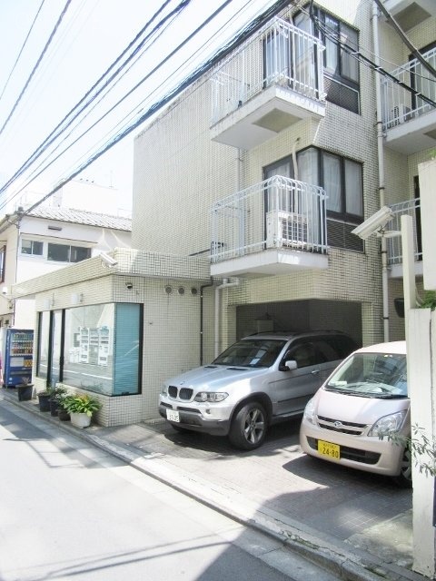 クレスト赤坂 外観