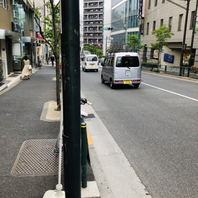 第二宝山ビル ビル前面道路