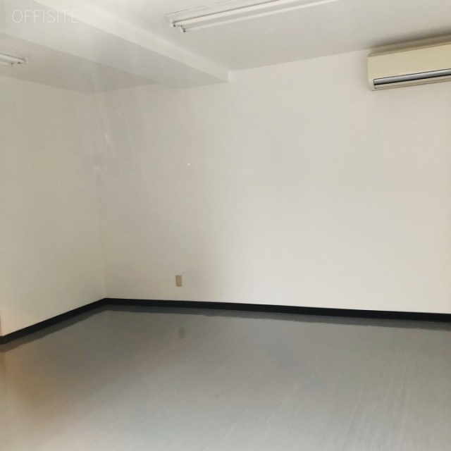 シルキーハイツ九段南2号館 103号室 室内