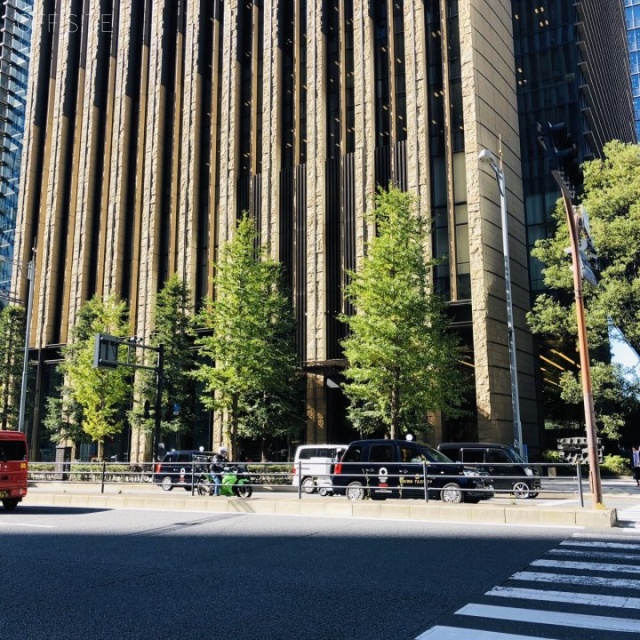 三井住友銀行本店ビルディング 外観