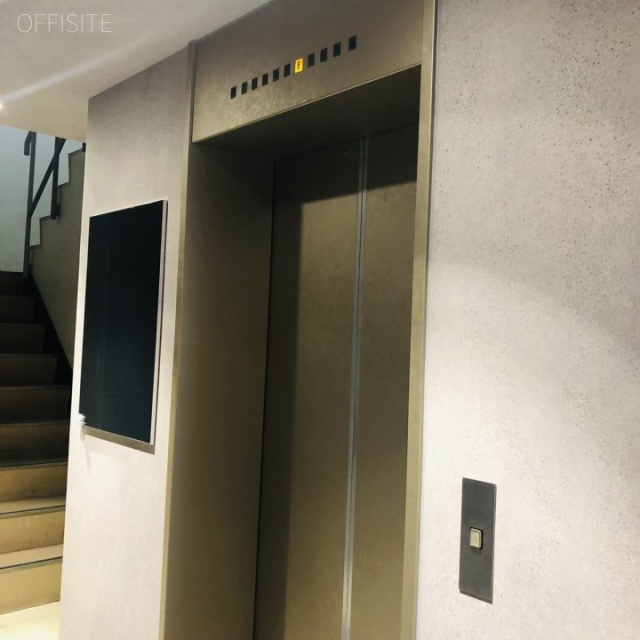 高島屋THビル北館　エントランス