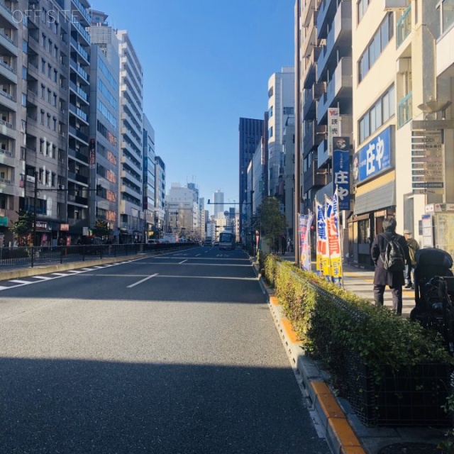 六甲小石川ビル ビル前面道路