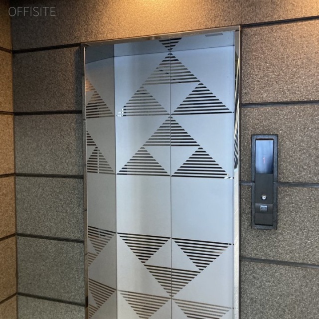 赤坂たん熊ビル エレベーター