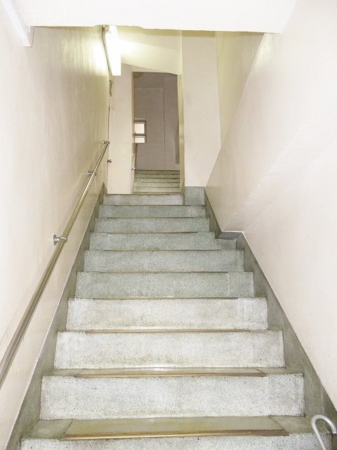 安藤ビル 画像