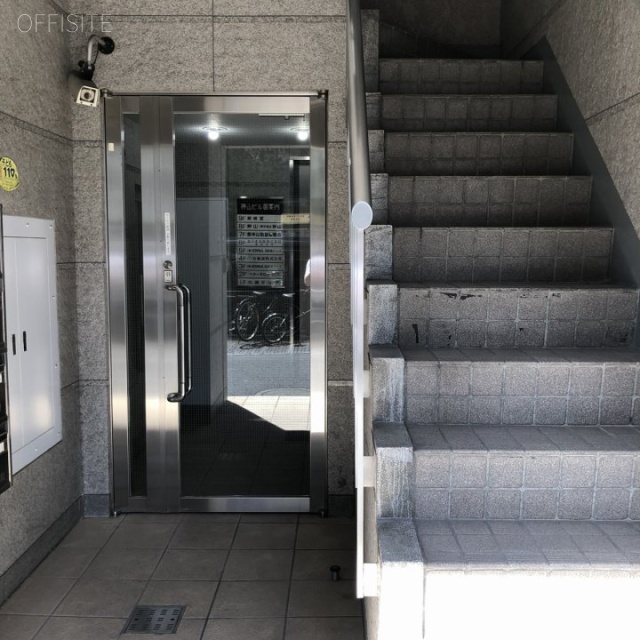 新橋神山ビル エントランス