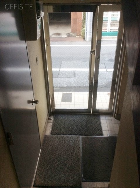 西川台東ビル エントランスホール