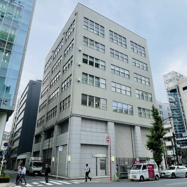 三井住友銀行神田駅前ビル(TKP神田駅前ビジネスセンター) 外観