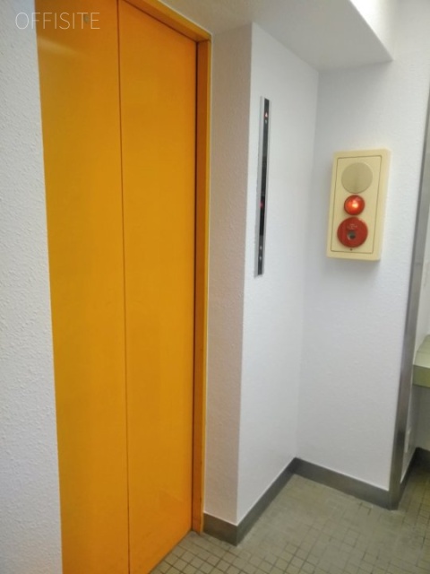 池袋嘉泉ビル エレベーター