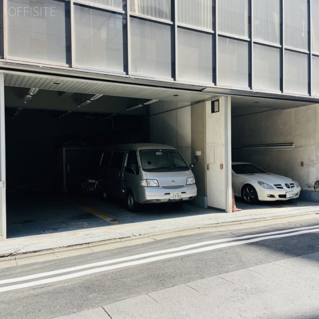 藤吉ビル 駐車場