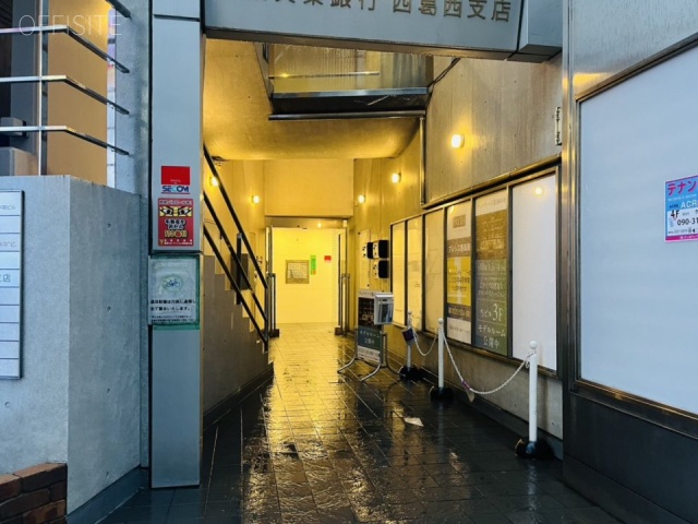 第二荒井ビル　エントランス