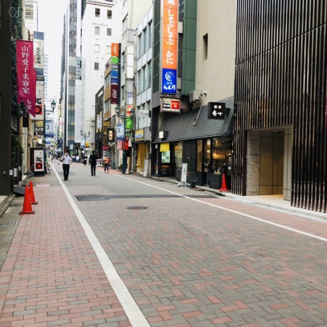 芝浦クリスタル銀座 ビル前面道路