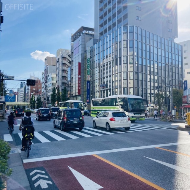 木島ビル ビル前面道路 江戸通り