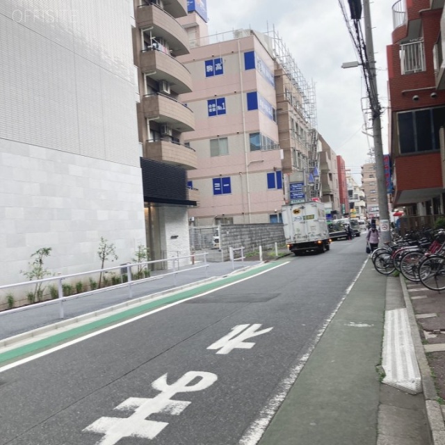 山久マンション 全面道路