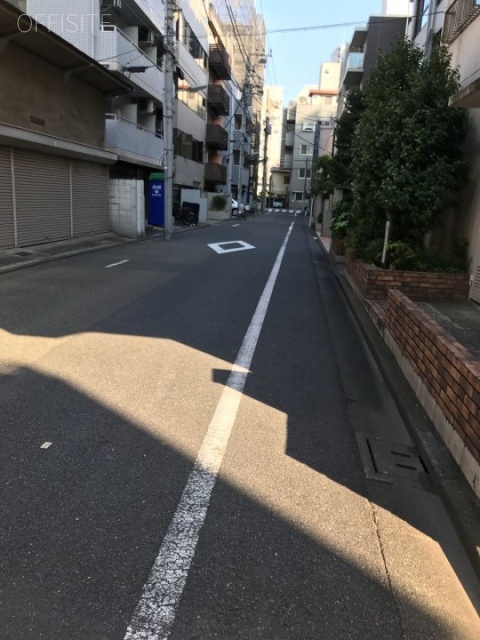 ニューハイム大森 ビル前面道路