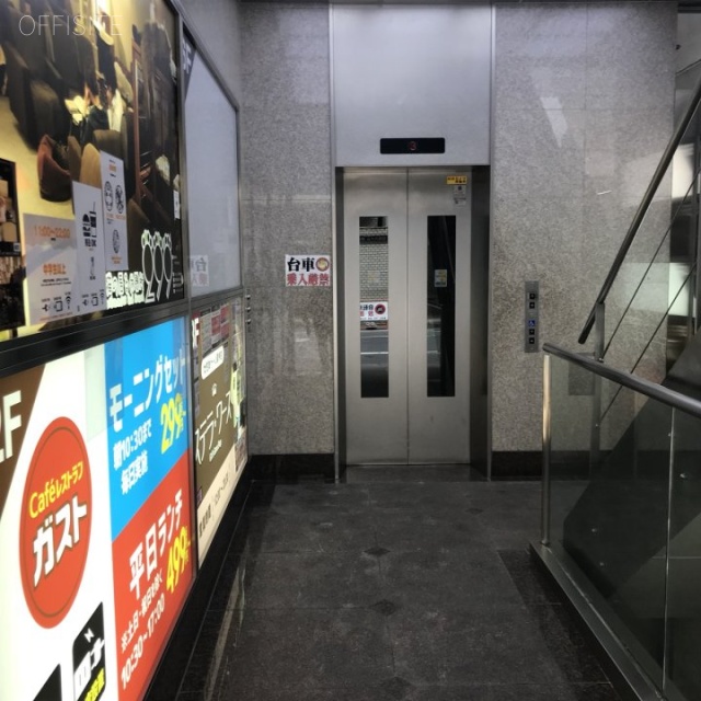 THE KINDAI 10 IKEBUKURO エレベーター