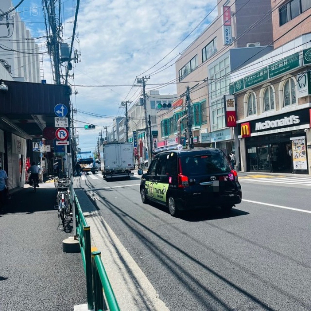 方南町喜多ビル 前面道路