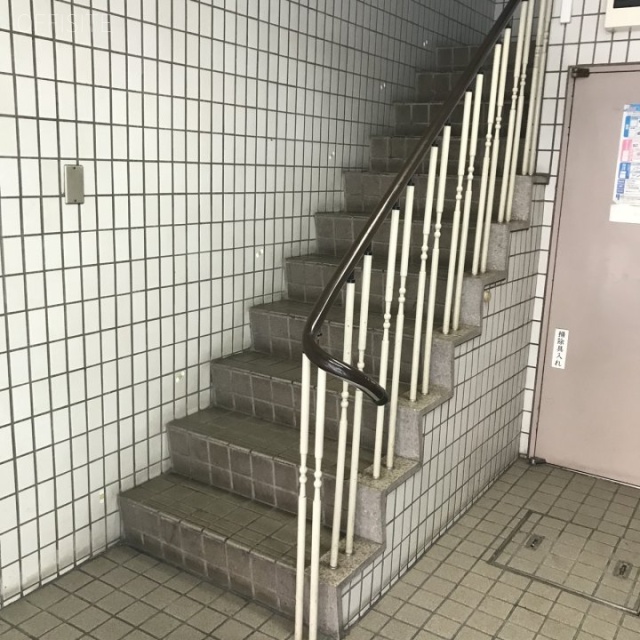 第2矢島ビル 階段