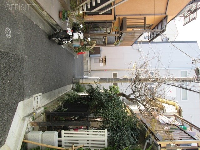 アプリシエビル ビル前面道路
