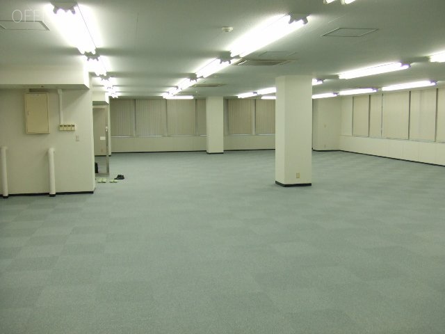 伊成ビル 画像