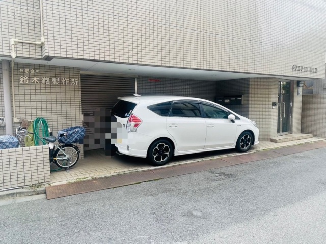 鈴木第一ビル　駐車場