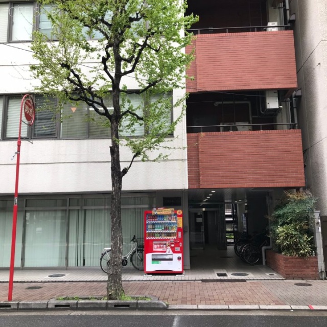 イワモトチョウビル(ハローオフィス秋葉原) 1階部分