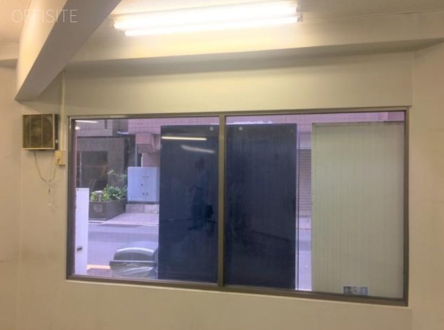 秋和(しゅうわ)ビル 室内