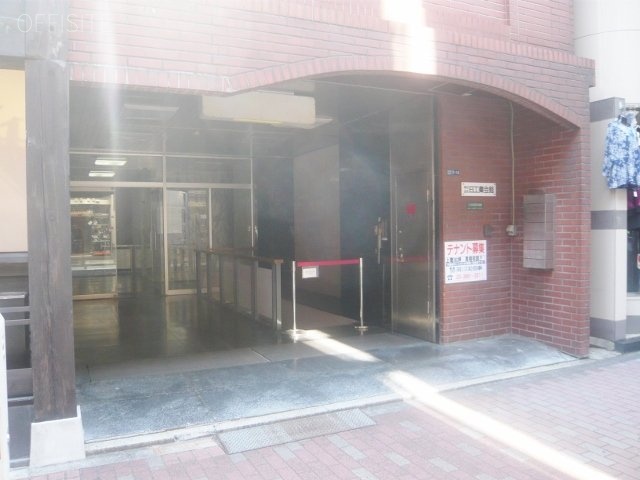 日工薬会館　エントランス
