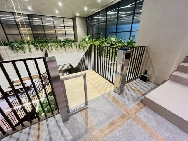 X-BASE SHIBUYA(クロスベースシブヤ) エントランス