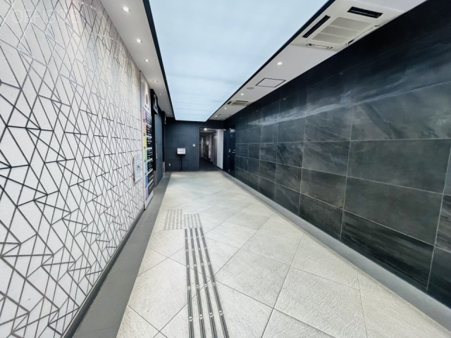 町映ビル　エントランス