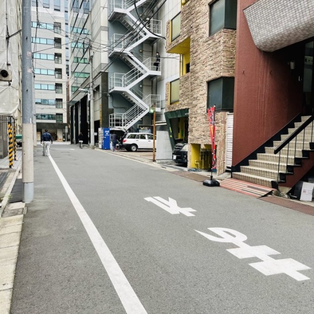 弥助第2レヂデンス ビル前面道路