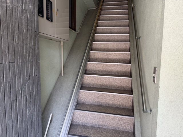 藤木ビル　階段