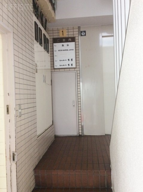 飯泉ビル エレベーターホール