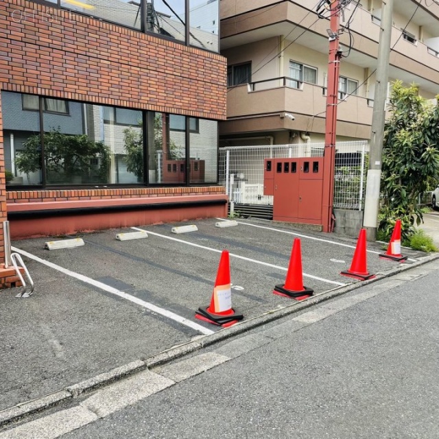 MAビル 駐車場