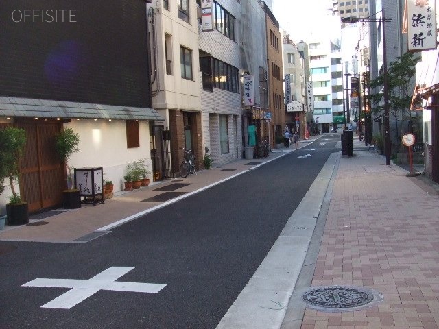 第2小林ビル ビル前面道路