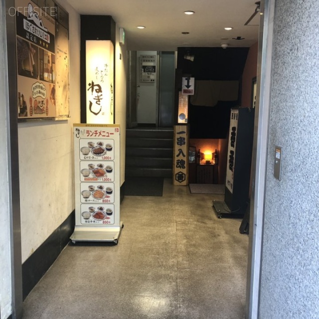 菊水ビル エントランス