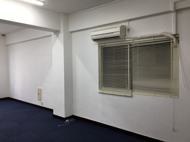 大手町サンビル 室内