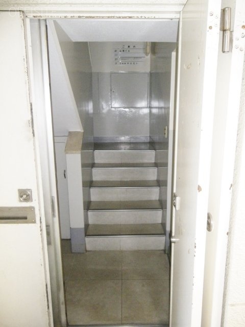 山崎ビル 画像